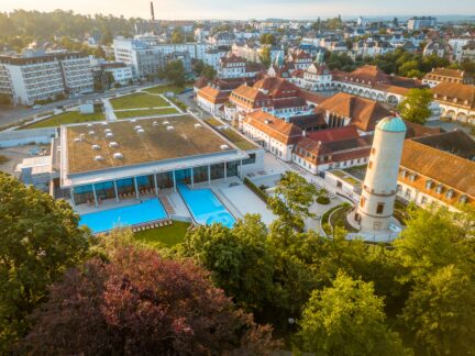 Reha in Bad Nauheim – moderne Kliniken und Heilbad-Tradition